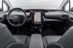 Toyota Prius Limited 2019 года (NA)